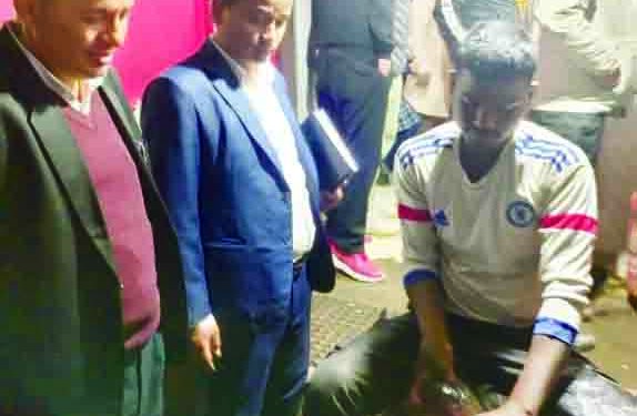 खान आयोग्य मासु बिक्रीमा राखेको फेला