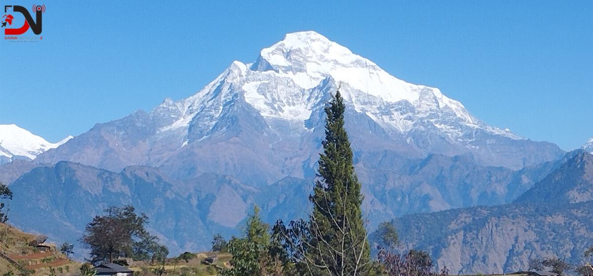आज दिउसो यी प्रदेशमा हुँदैछ हिमपात