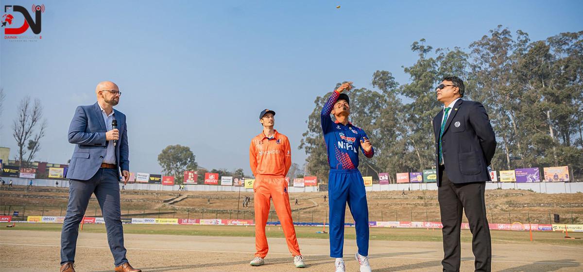 नेपालले टस जित्यो, पहिले फिल्डिङ गर्ने