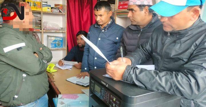 नेपालगन्जका चारवटा पसल कारबाहीमा