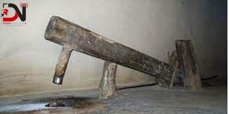 ढिकीमा धान कुट्ने चलन हराउँदै