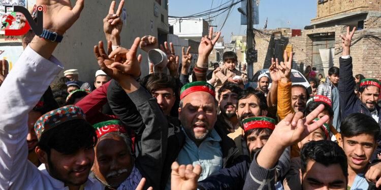 पाकिस्तान निर्वाचन : खान निकट स्वतन्त्र उम्मेदवारको समूहलाई अग्रता