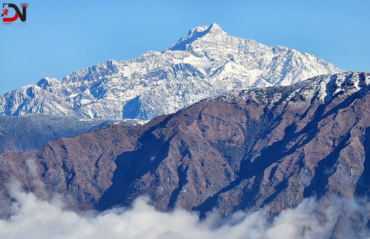 आहा चाखुरे हिमाल !