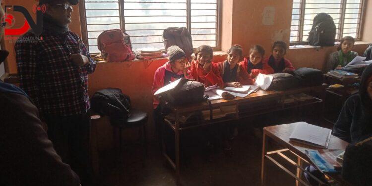 डुडुवा : क्यामेराको निगरानीमा विद्यालय