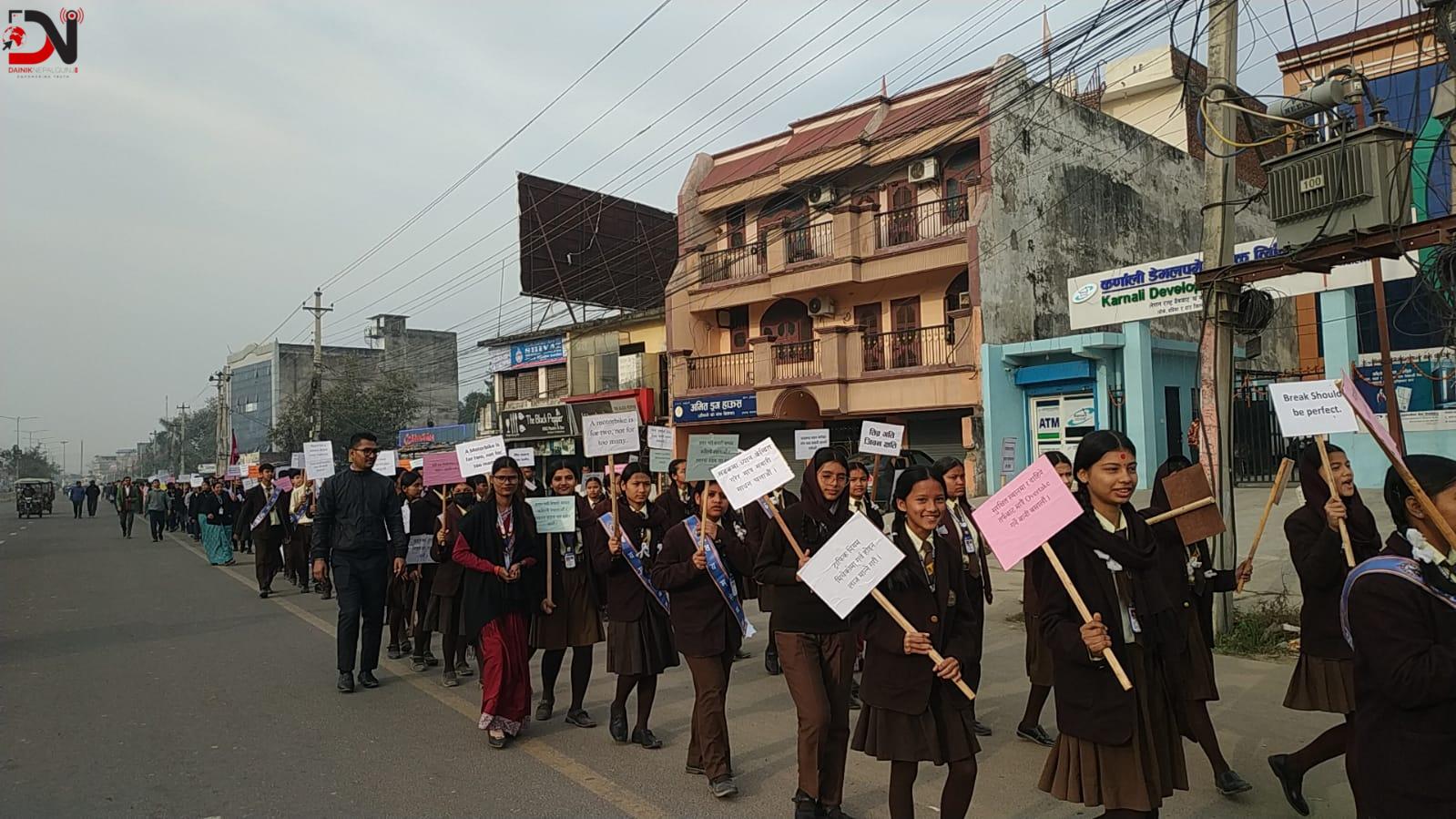 दुर्घटना न्यूनीकरण गर्न ट्राफिक सप्ताह सुरु