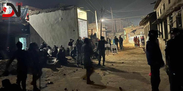 कर्फ्युकाबीच ईशनाथमा सेलाइयो मूर्ति, शान्त बन्दै अवस्था