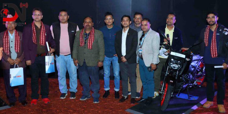 टिभिएसको ‘रोनिन’ मोटरसाईकल नेपालगन्जमा