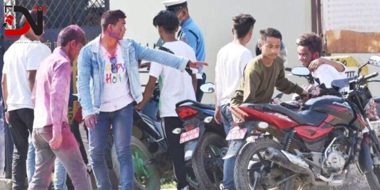 बाँकेमा सद्भाव र मेलमिलापपूर्ण होली