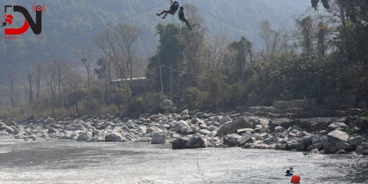 सुरक्षाकर्मीको आत्मविश्वास बढाउन ‘साहसिक अभ्यास’