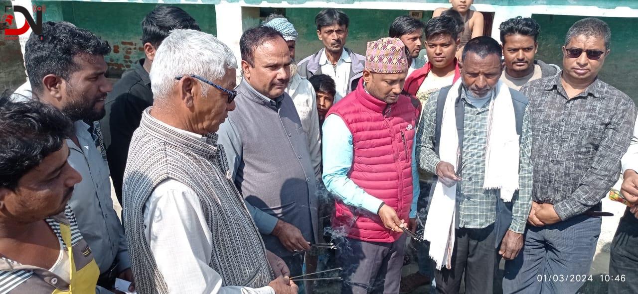 सडक बत्ती जडान तथा पीच सडक निर्माण कार्यको सुरुवात