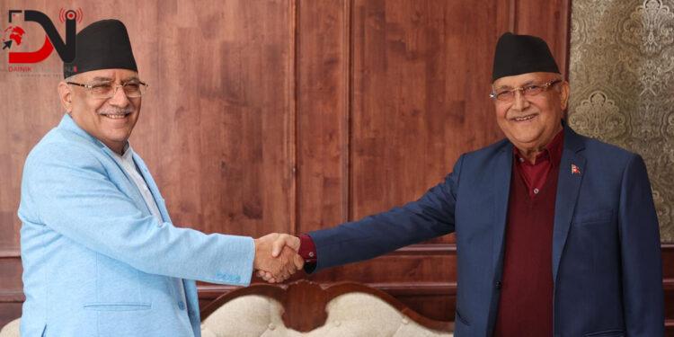 प्रधानमन्त्री प्रचण्ड र अध्यक्ष ओलीबीच भेटवार्ता