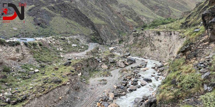 अस्तव्यस्त बन्दै भेरी करिडोर