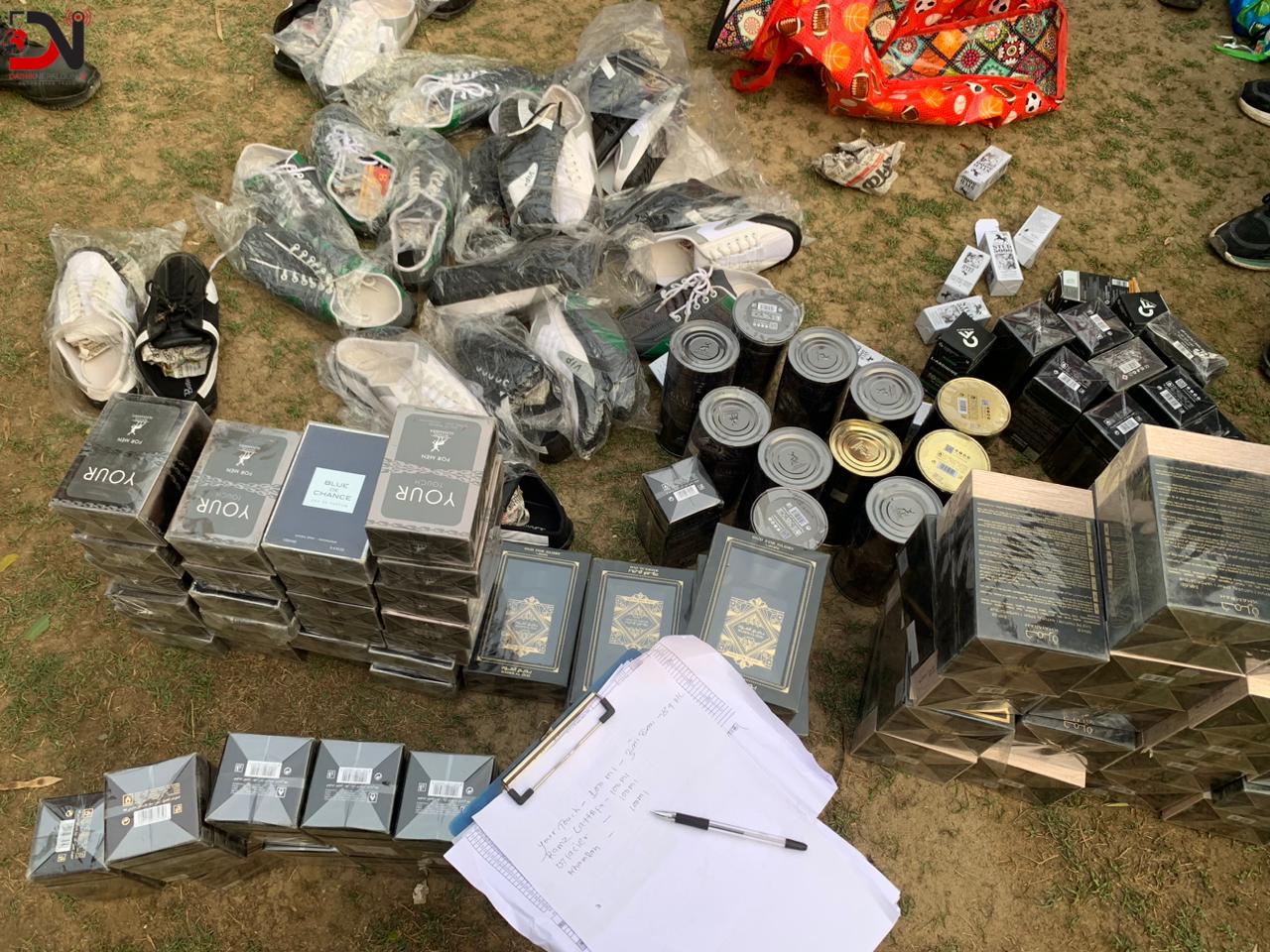 तस्करी गरिएको साढे चार लाख बढीको मालसामान नियन्त्रण