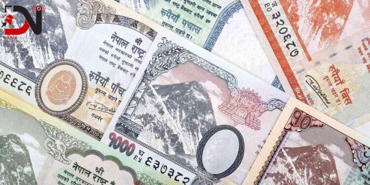 लुकाइछिपाइ ल्याएको ११ लाखसहित चारजना प्रहरी नियन्त्रणमा