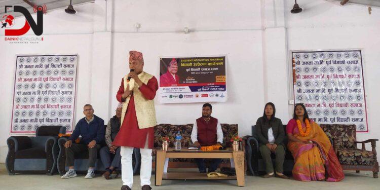 पूर्व विद्यार्थी समाजद्वारा उत्प्रेरणा