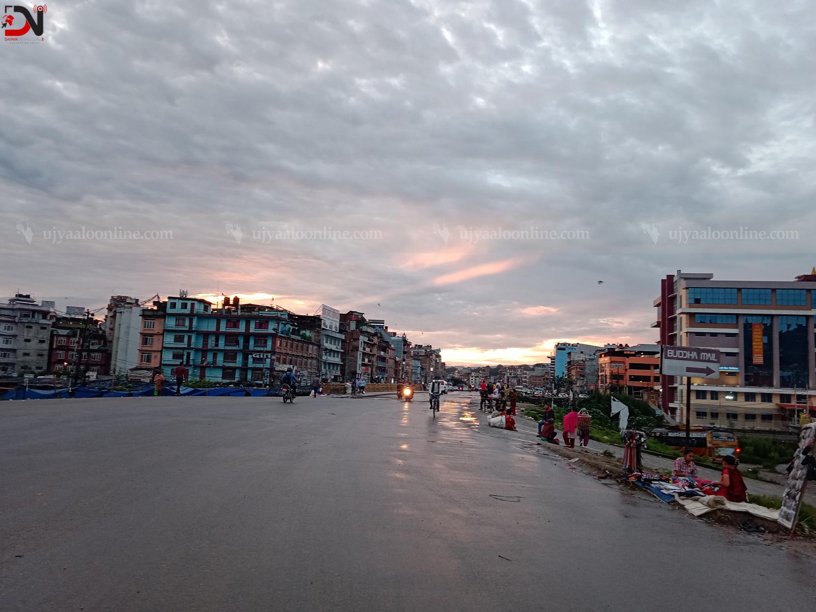 भोलि र पर्सिको होलीमा समेत पानी पर्ने सम्भावना