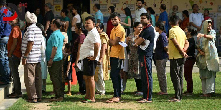 प्रचण्ड गर्मीका बीच भारतमा दोस्रो चरणको मतदान सुरु