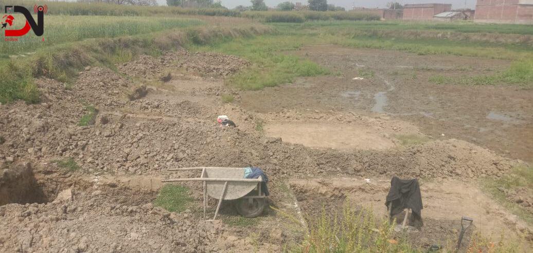 पोखरीमा संरचना निर्माण नगर्न अदालतको अन्तरिम आदेश