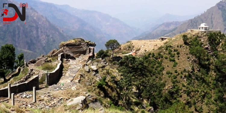 आन्तरिक पर्यटकको रोजाइमा कोटदरबार