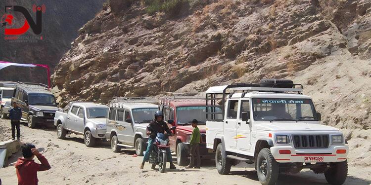 धुलाम्मे कर्णालीसँगै जोखिम यात्रा