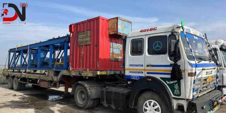 पेट्रोलियम उत्खनन गर्ने उपकरण दैलेख पुर्‍याइयो