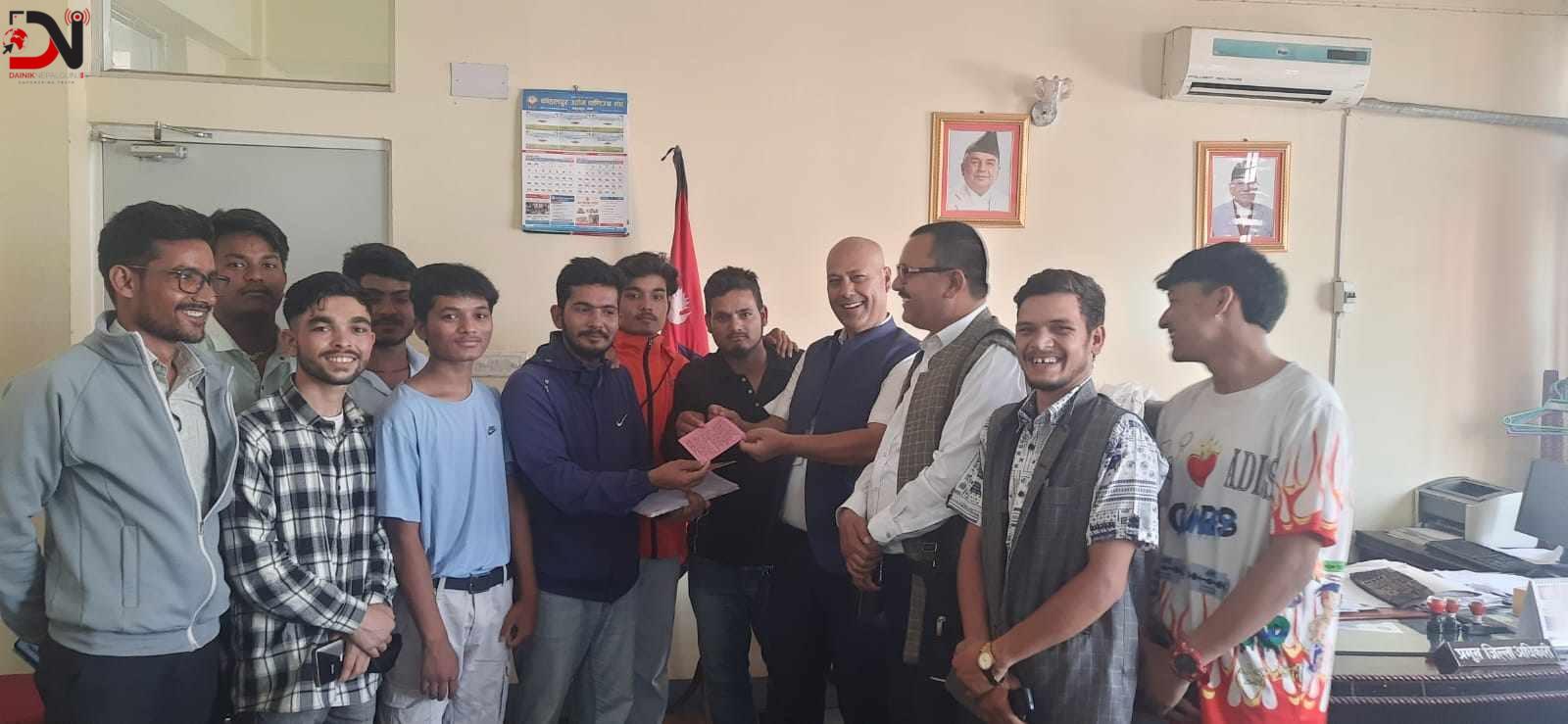 हस्ताक्षर अभियानमा क्रान्तिकारी