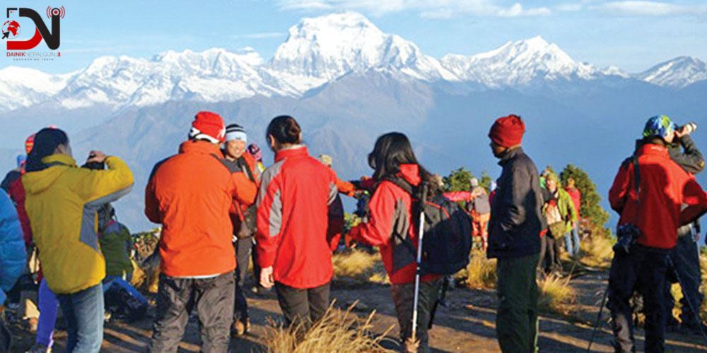 अप्रिलमा नेपाल भित्रने पर्यटक १२ दशमलव ७५ प्रतिशतले बढे