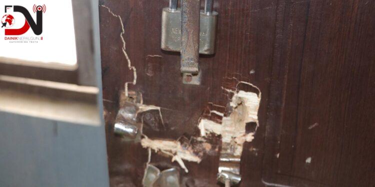 नरैनापुरमा पत्रकारद्वय माथि दुव्र्यवहार