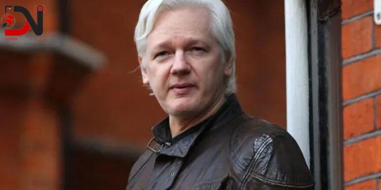 जुलियन असान्ज बेलायत जेलबाट रिहाः विकिलिक्स