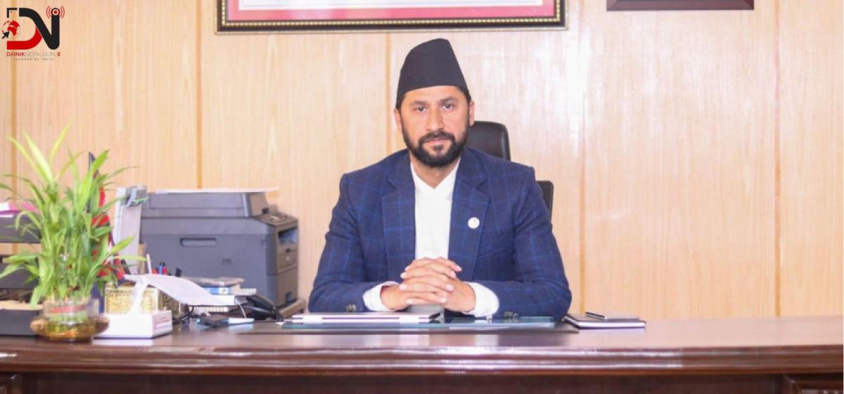 नागरिकका गुनासा सुन्न प्रहरीलाई गृहमन्त्रीको निर्देशन