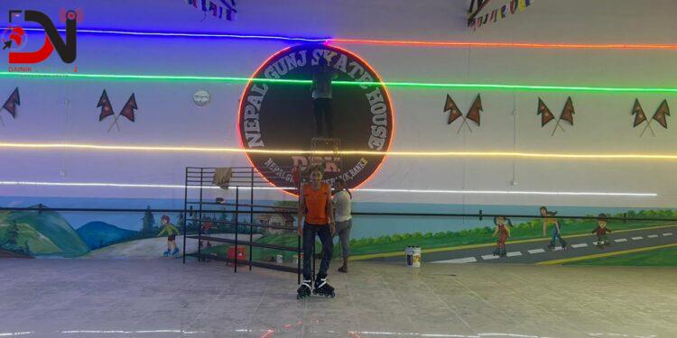 ३५ लाखको लगानीमा ‘इन्डोर स्केटिङ्ग’