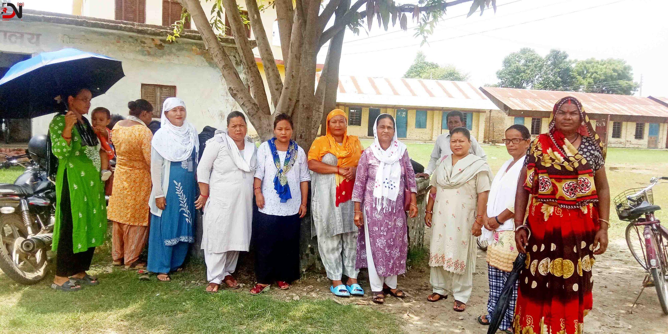 मानवबेचबिखनविरुद्ध चेतना जागृत गर्दै बाँकेका महिला