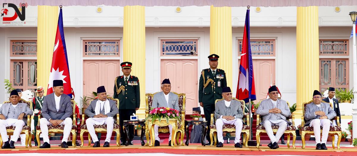 नवनियुक्त १९ मन्त्रीद्वारा शपथ ग्रहण