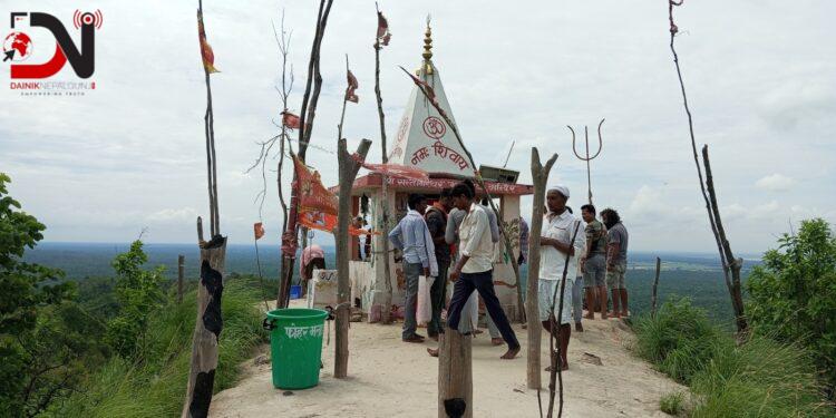 सन्तानेश्वरमा धार्मिक पर्यटकको चहलपहल