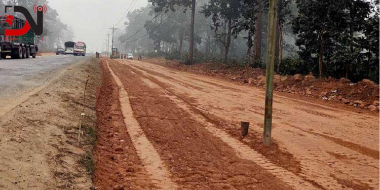 नारायणगढ–बुटवल सडक : वर्षाका कारण विस्तारको काम रोकियो