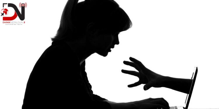 सामाजिक सञ्जाल, बन्दैछ मानव बेचबिखनको जालो