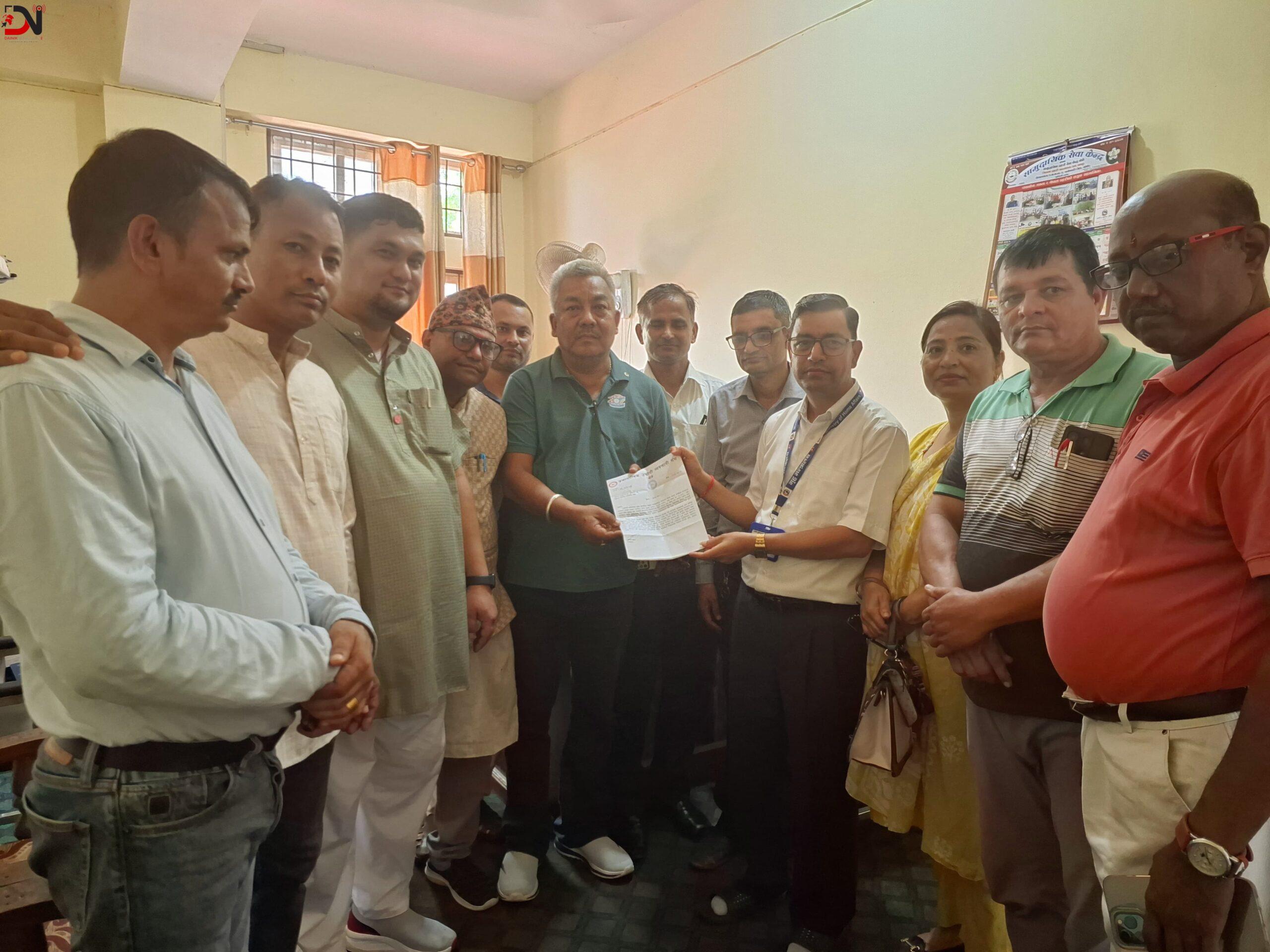 अवैध कारोबारको बाटो इ स्कुटर !