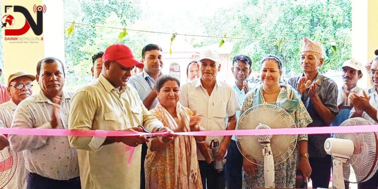 विद्यार्थीले पाए नयाँ कक्षाकोठा