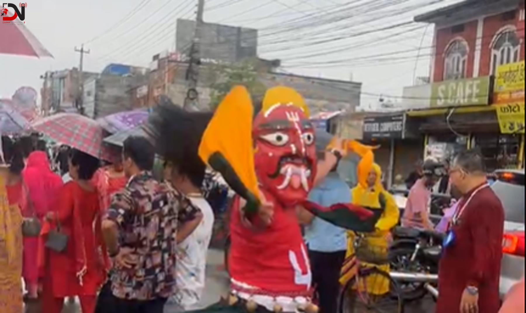 झरीबीच मनाइयो नेपालगन्जमा गाइजात्रा