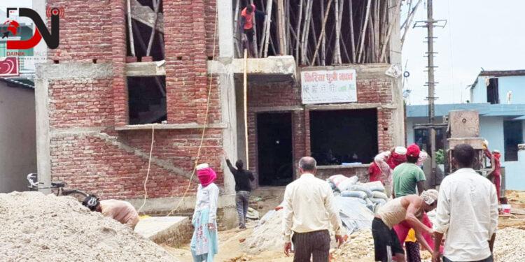 त्रियापुत्री भवन तयार हुँदै