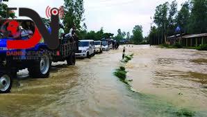 बाढी हुलाकी सडकमा पसेपछि …