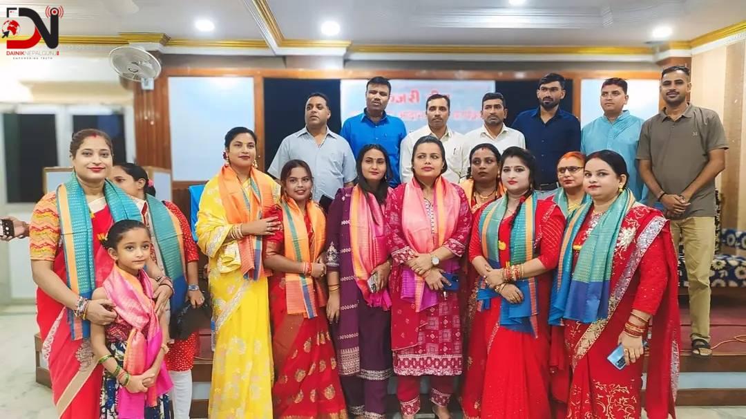 अवधी पत्रकारद्वारा तिजको शुभकामना आदानप्रदान