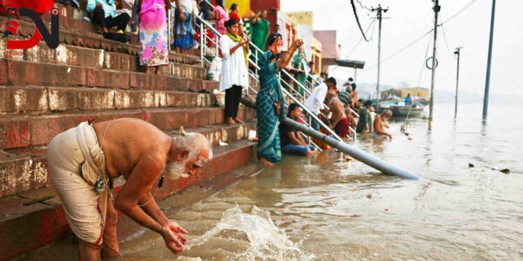 भारतको पवित्र सहर जहाँ हजारौँ मानिस मृत्युवरण गर्न जान्छन्