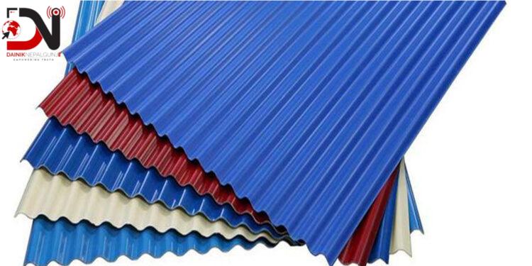 विपदबाट जोगाउन खरको छाना हटाएर जस्तापाता