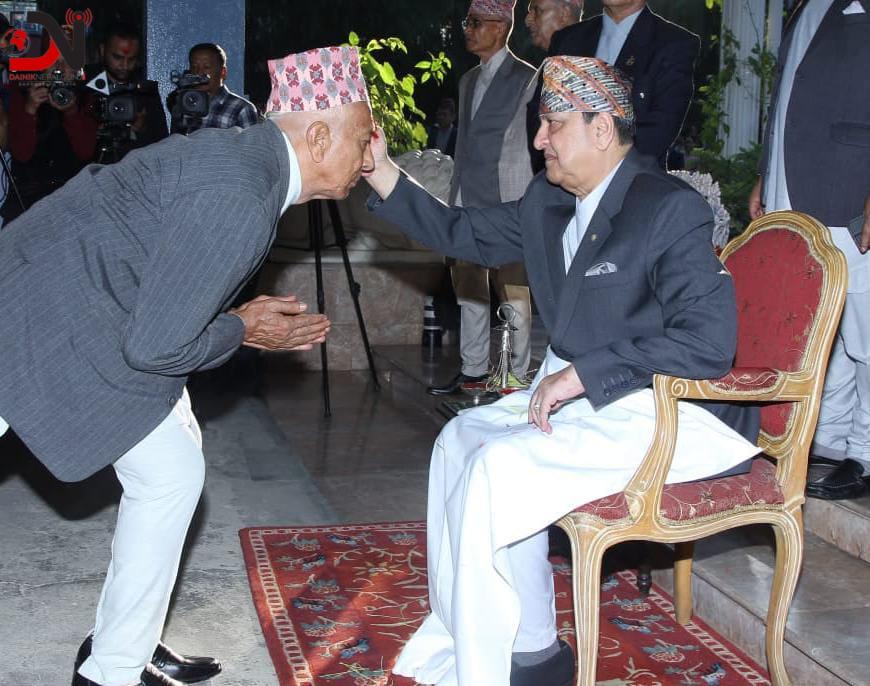 देशमा आजः ८ बजे ८ खबर