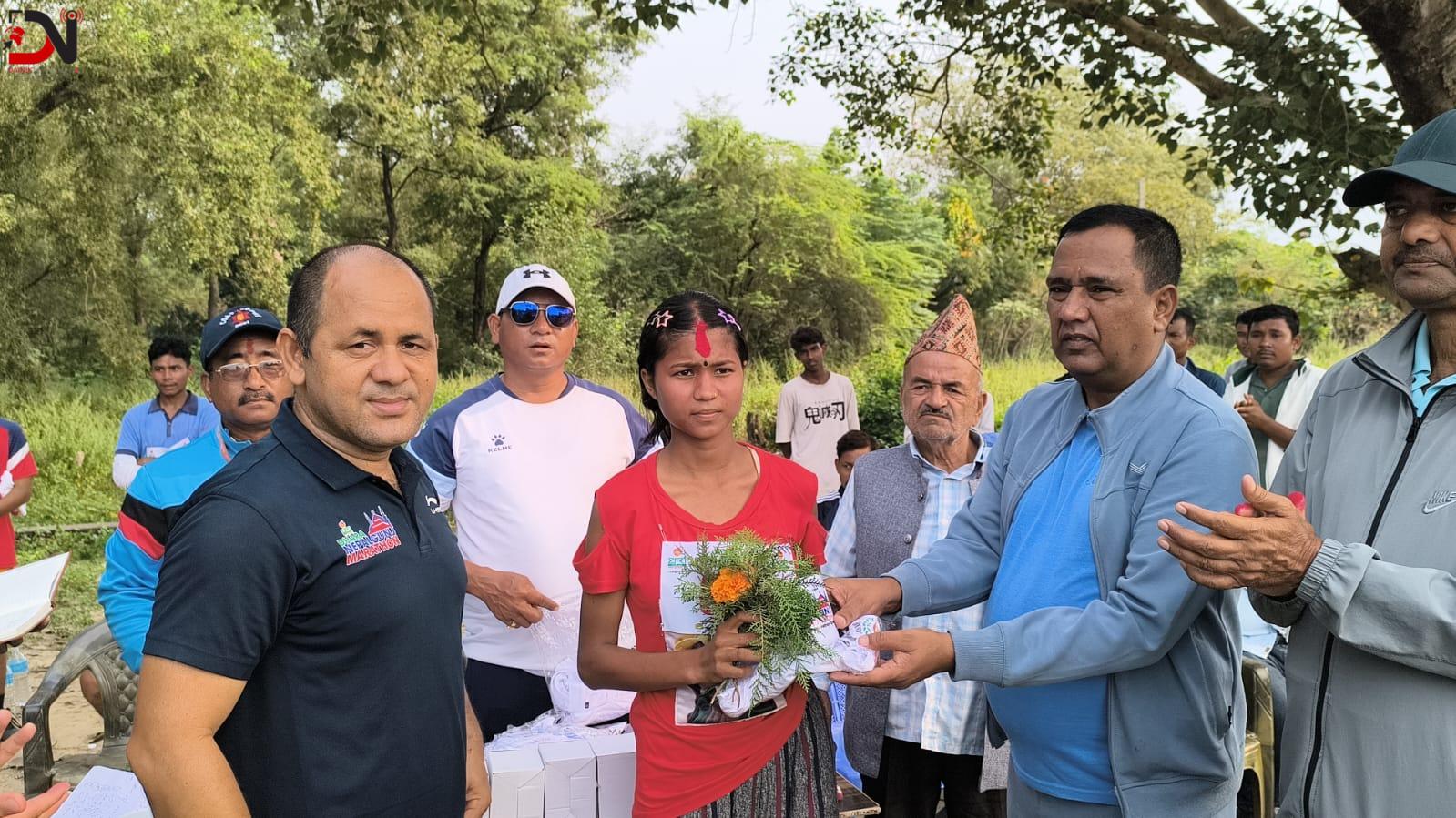 राप्तीसोनारी रनको उपाधि आयुस र अनिशालाई