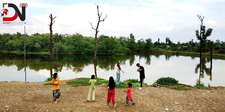 आन्तरिक पर्यटकको गन्तव्य बन्दै ‘सुतैया ताल’