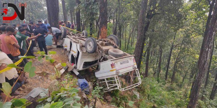 कावासोतीमा जीप दुर्घटना, दुई जनाको मृत्यु, २८ घाइते