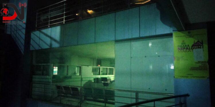 साधारणसभा गर्दै वेष्टर्न