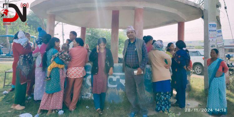 समावेशी टोलमा खानेपानीको पाइप विस्तार गरिँदै